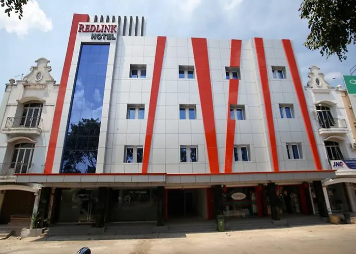 Redlink Hotel